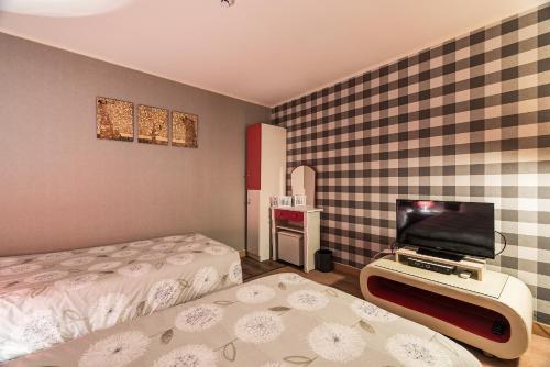 Hostal Gold Hill Guesthouse
