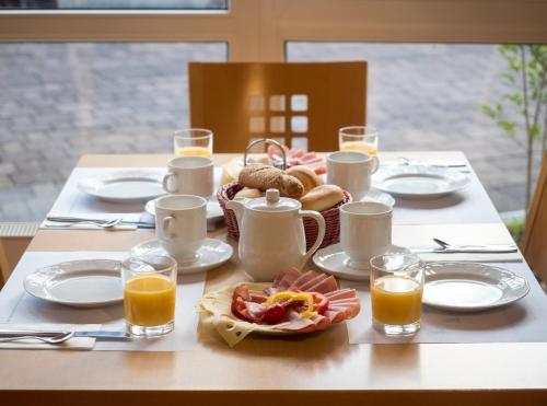 Hotel Familieng�stehaus Seebad Rust