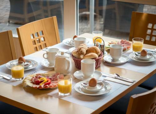 Hotel Familieng�stehaus Seebad Rust