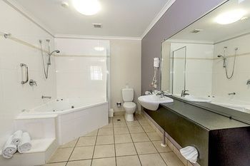 Windmill Motel And Reception Centre