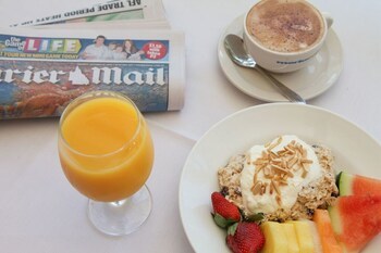 Windmill Motel And Reception Centre