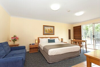 Windmill Motel And Reception Centre