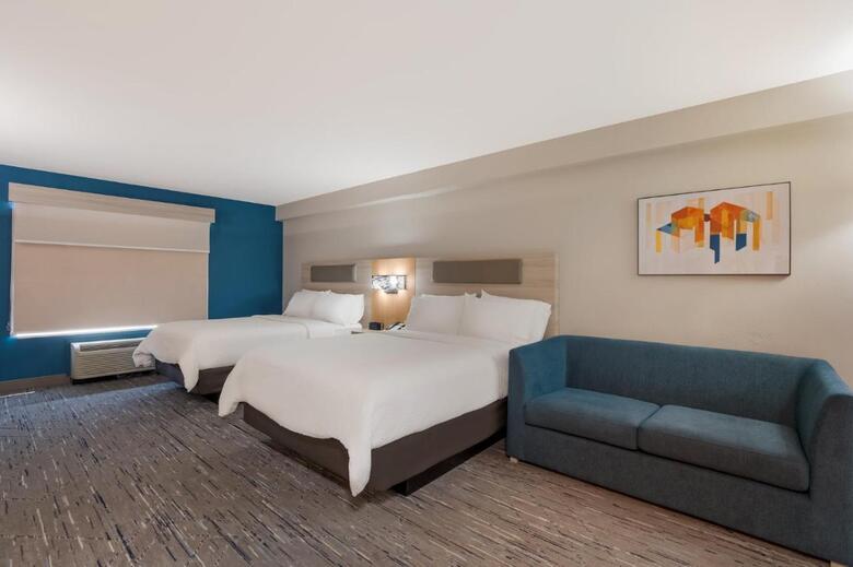 Hotel Comfort Suites Lexington