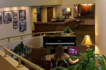 Haywood Park Hotel