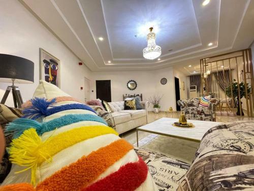 Yuloshelter Apartments