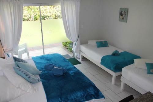 Hostal Ceelee's Place