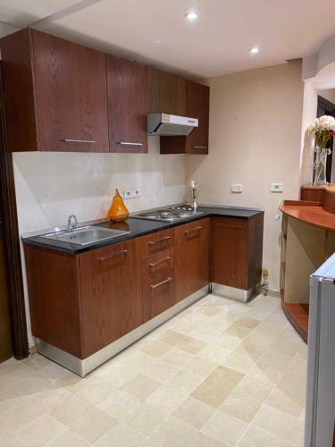 Lac Palace Luxury Apartment-2 Bdr
