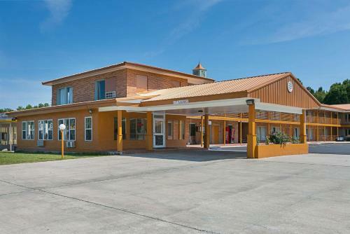 Motel Best Host Inn And Suite - Perry