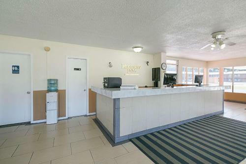 Motel Best Host Inn And Suite - Perry