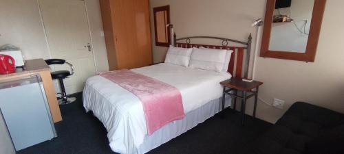 Hostal Pamy Guest Lodge