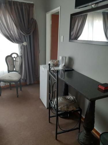Bed & Breakfast Fochville Guesthouse