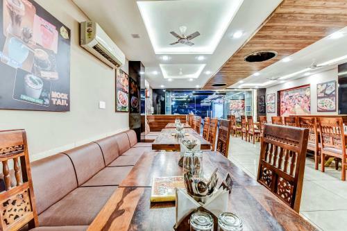Oyo Townhouse 742 Hotel Mangal Inn