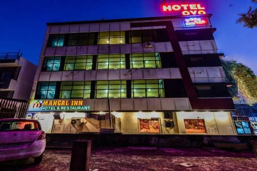 Oyo Townhouse 742 Hotel Mangal Inn