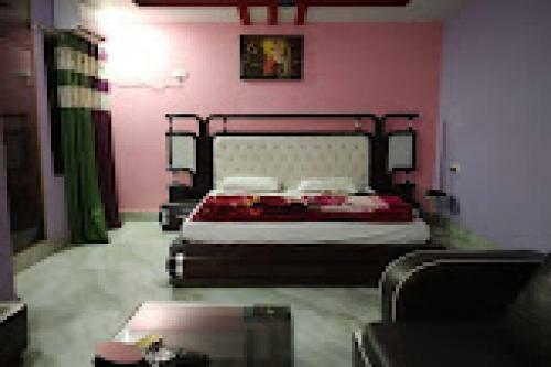 Pop 83705 Hotel Kajal International