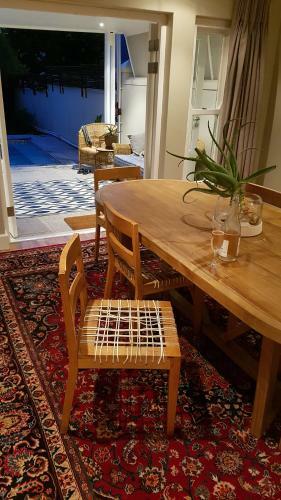 Hostal Franschhoek Village House