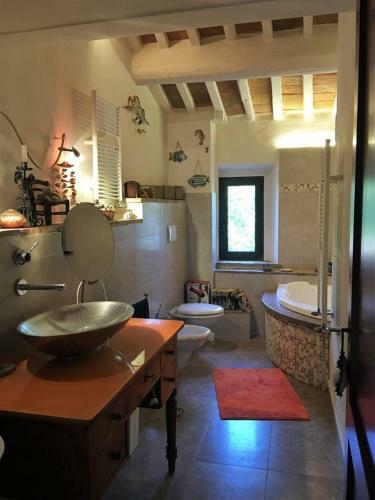 2 Bedrooms House With Shared Pool And Enclosed Garden At Trequanda