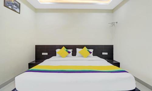 Treebo Trip Hotel Ravi Residency Near Mini Secretariat
