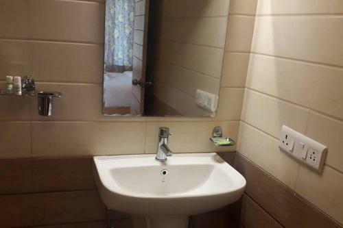 Lodge Rudraksha Cottage & Resort