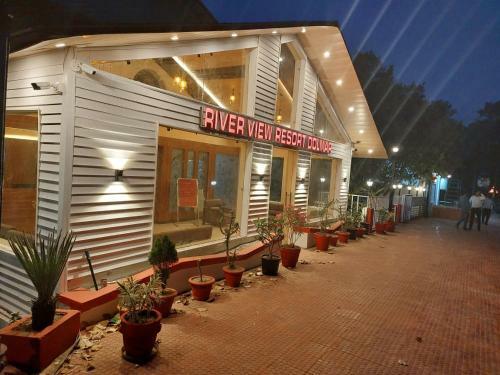 Hotel River View Resort Dolmar