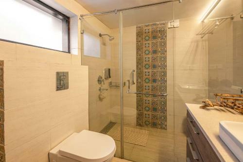 Villa Stayvista At Oberoi's Chalet