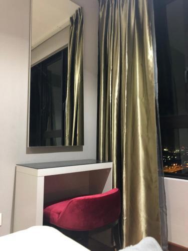 Apartamento Nice & Luxury London Theme, Corner With Balcony, 769sqft