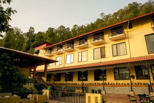 Hotel The Fern Hillside Resort Bhimtal