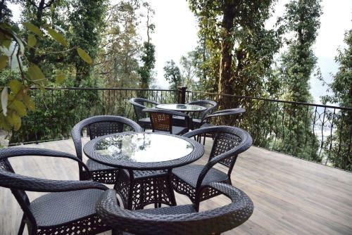 Hotel The Fern Hillside Resort Bhimtal