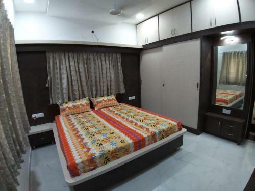Sahjanand Home Stay