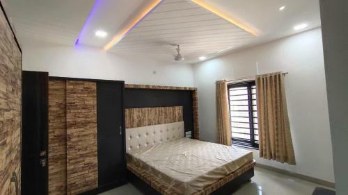 Sahjanand Home Stay