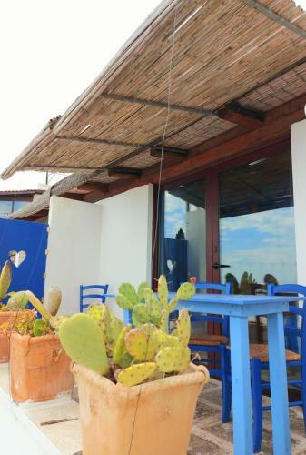 Blu Suite Small Cottage Sul Mare E Swimming Pool
