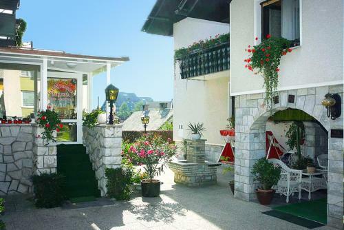 Hostal Garni Penzion Milena