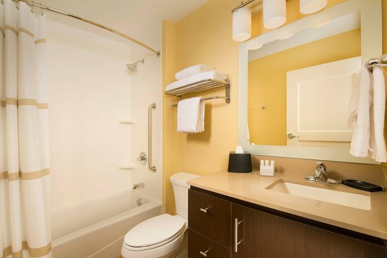 Hotel Towneplace Suites By Marriott Dallas Grapevine