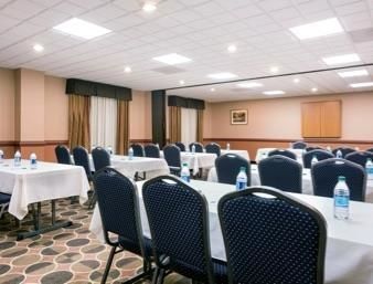 Hotel Comfort Suites Downtown Athens
