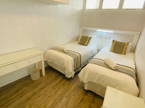 Breakers Resort Apartments