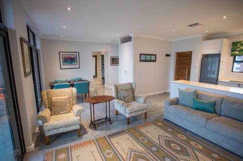 Apartamento Ushaka Waterfront - Penthouse Plush Perfection