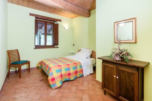 Villa Arcobaleno Apartment With Patio & Parking
