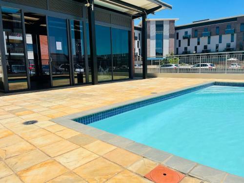 A Beautiful 2 Bedroom Apartment In Umhlanga