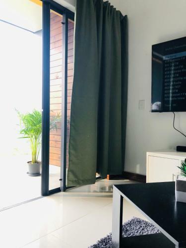 A Beautiful 2 Bedroom Apartment In Umhlanga