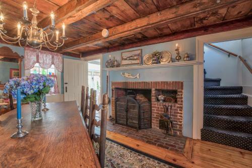 Holiday Guest House Bed & Breakfast