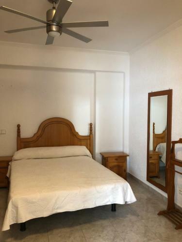 Hostal Casa De Huespedes El Almendro