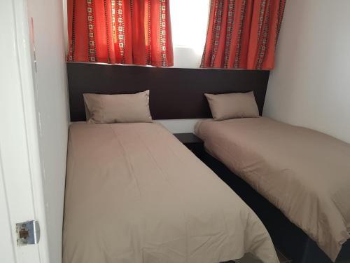 Durban Beach Front 10 South Apartment 904