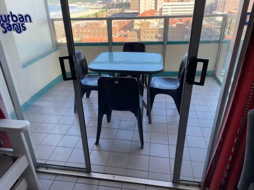 Durban Beach Front 10 South Apartment 904