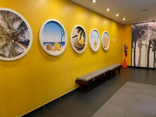 Durban Beach Front 10 South Apartment 904