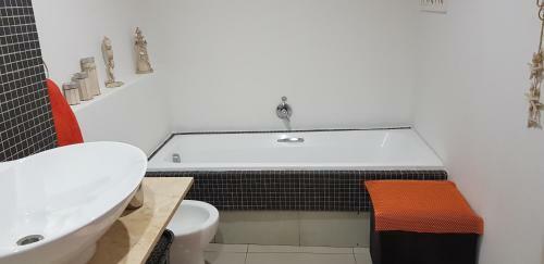 Stunning 3-bed Apartment In Durban