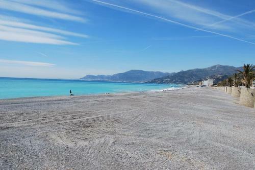 Apartamento Trilo Sul Mare Bordighera