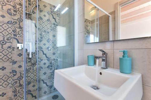 Alghero Villa Carrabufas Villa Con Piscina Vista Mare Per 10 Persone