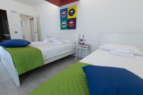 Hostal Valmontone Travel Rooms