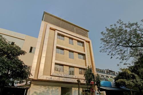 Treebo Trend Hotel Krishna Regency Gautam Nagar