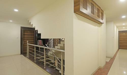 Hotel Treebo Trend Raj Residency Mp Nagar Zone 1