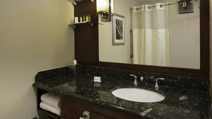 Doubletree By Hilton Hotel Williamsburg